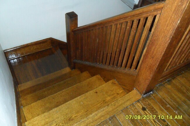 Hardwood Staircase - 523 E State St