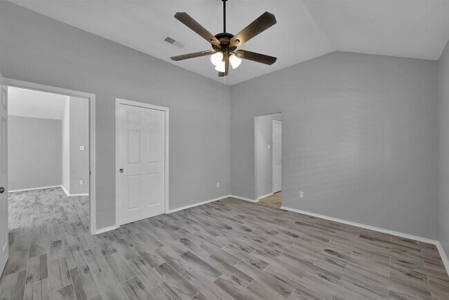 Building Photo - 2306 Piddler Dr