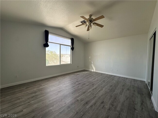 Building Photo - 8275 Cedar Leaf Dr