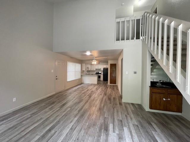 Building Photo - 8808 Mountain Ridge Dr