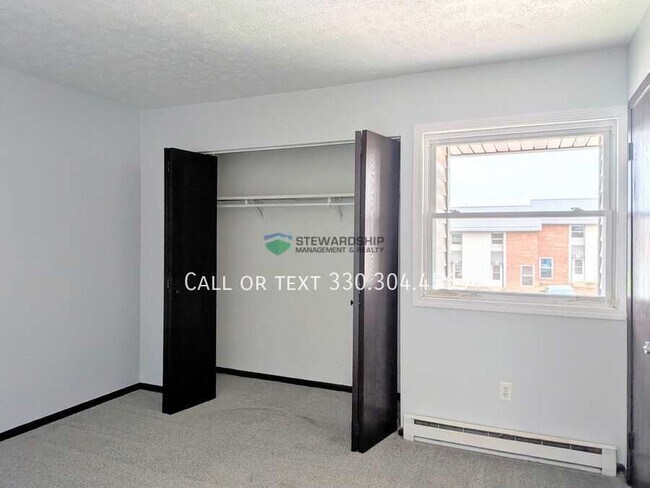 Building Photo - 311 Engadine Ct