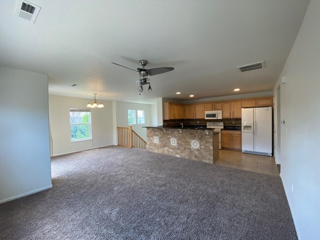 Building Photo - 9777 Mayfair St