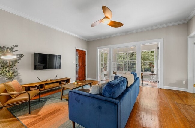 Interior Photo - Juniper Place Condominiums