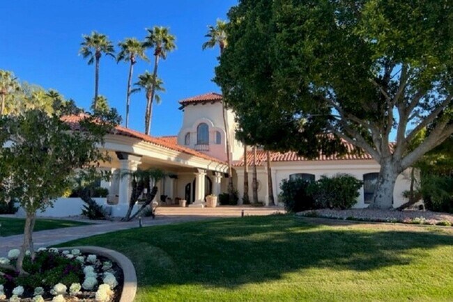 Building Photo - PALISADES AT VAL VISTA LAKES