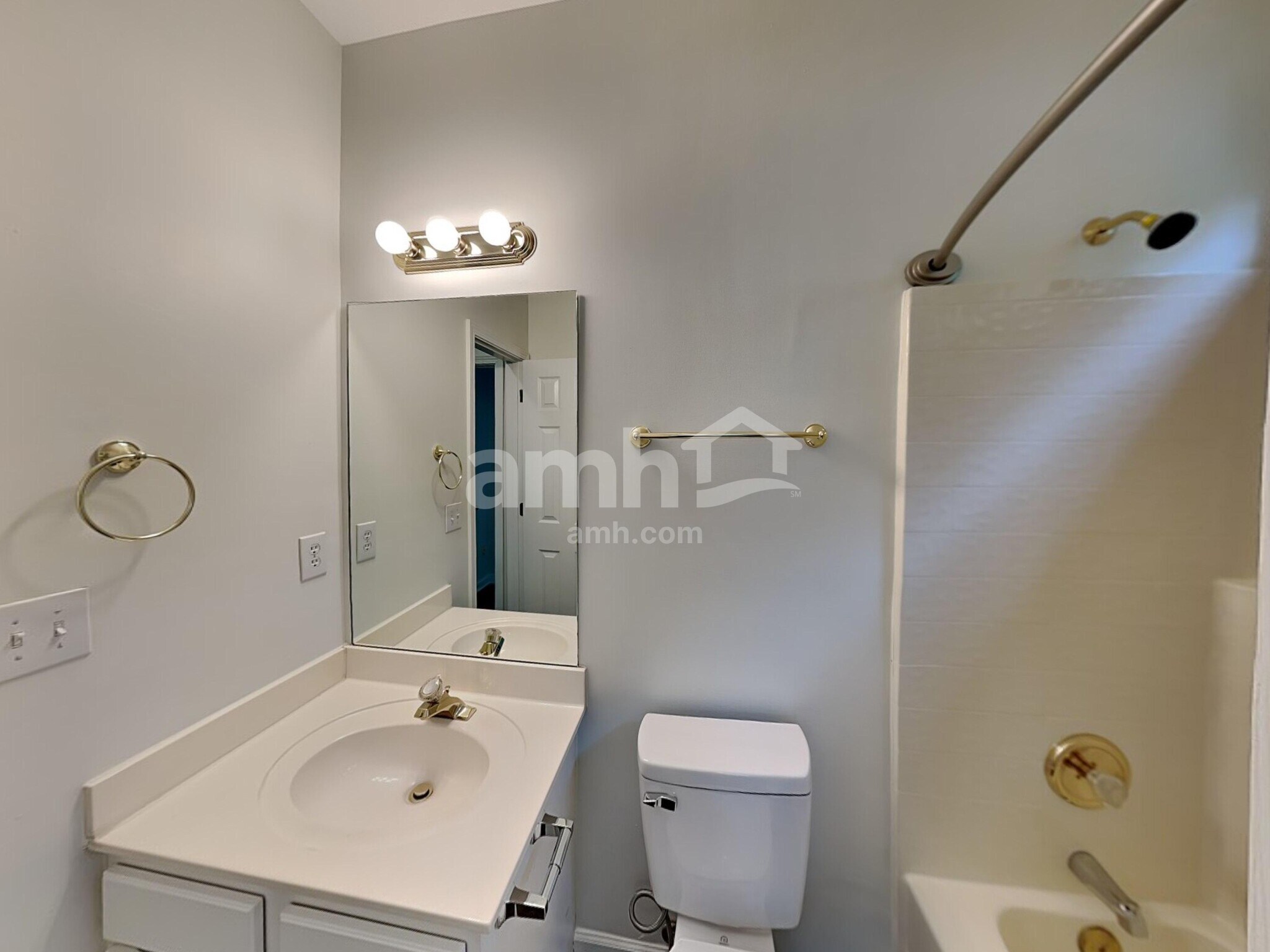 Building Photo - 16202 Grafham Cir