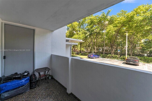 Building Photo - 2780 NE 183rd St