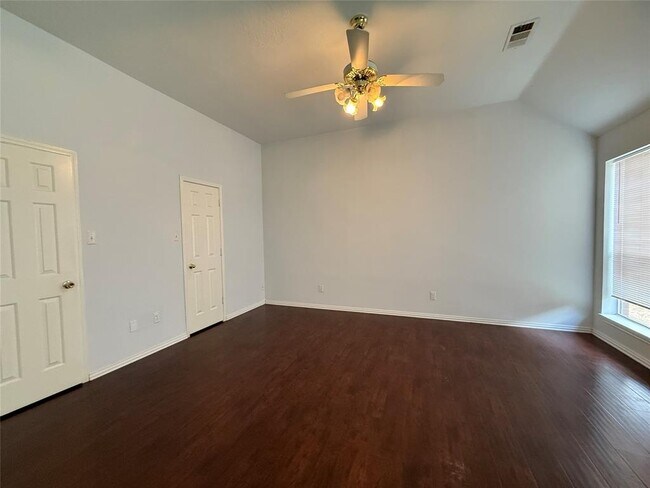 Building Photo - 21331 Riverside Ridge Ln