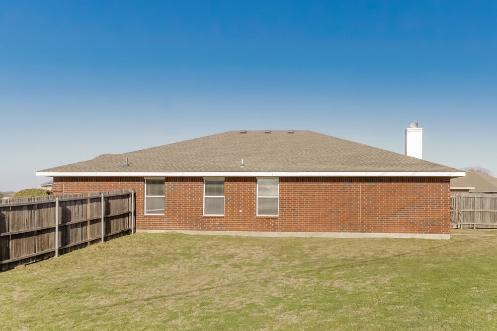 Building Photo - 762 Mission Ln