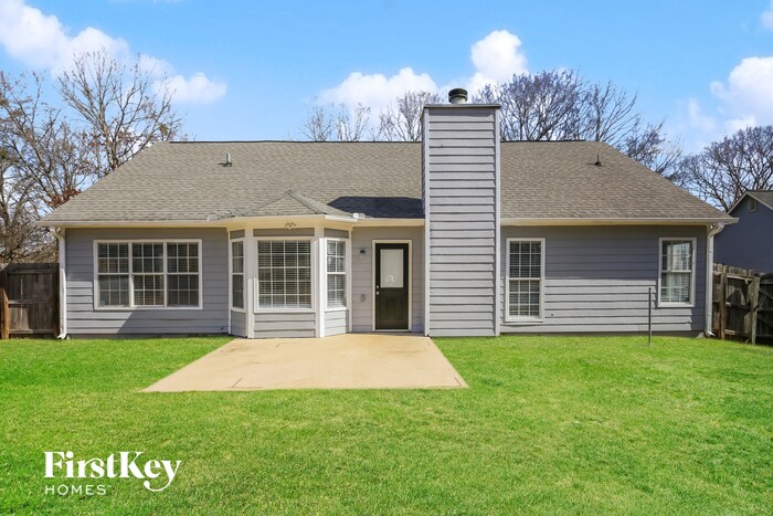 Building Photo - 1510 Smoke Hill Dr NE