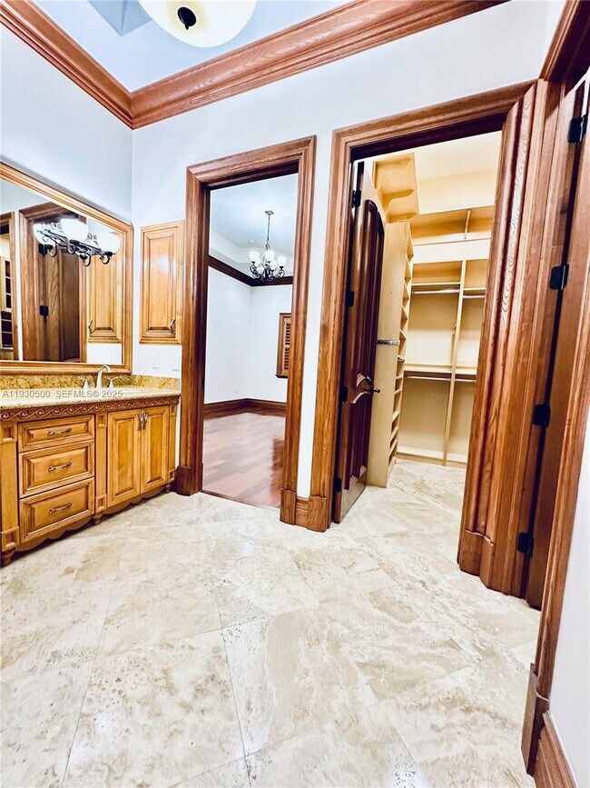 Building Photo - 6180 SW 132nd St