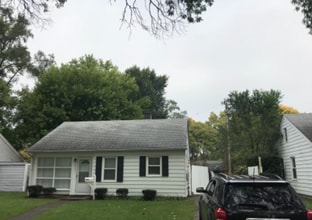 Building Photo - 10400 Albany St