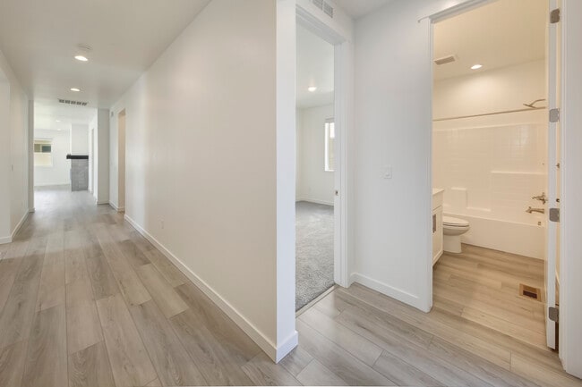 Building Photo - 11171 W Heliopsis Dr