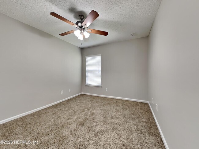 Building Photo - 6463 Silk Leaf Ln