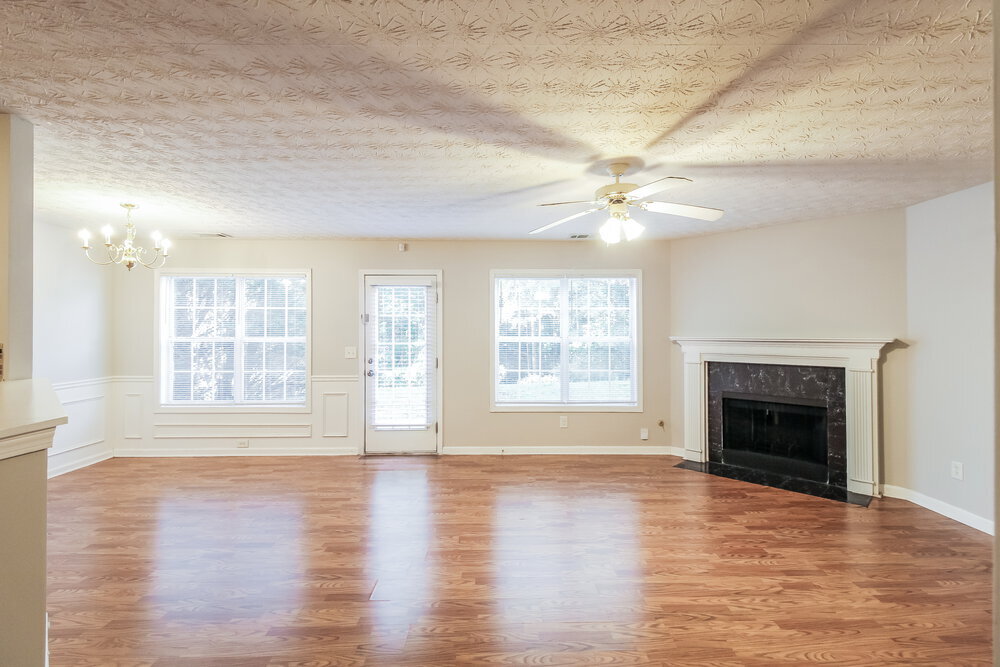 Building Photo - 740 Shadow Lake Dr