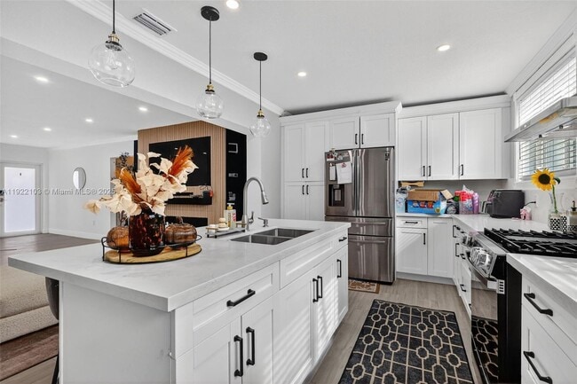 Building Photo - 1510 NW 176th Terrace