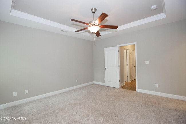 Building Photo - 721 Thrush Dr