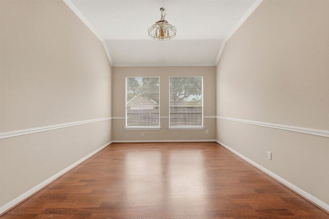 Building Photo - 7910 Masonwood Ln