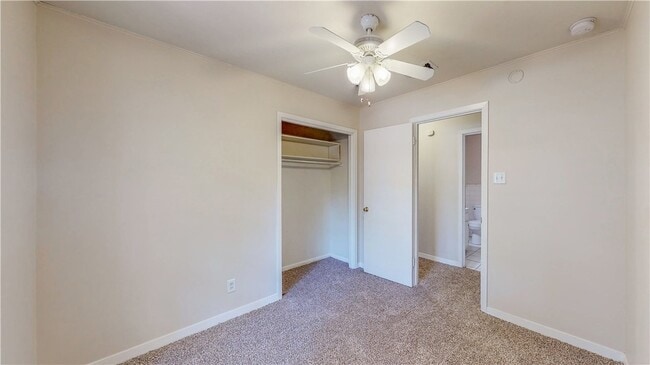 Building Photo - 1407 Lawyer St