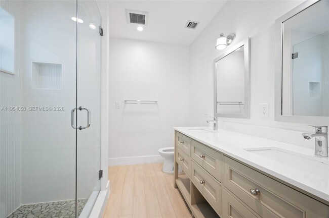 Building Photo - 126 Antiquera Ave