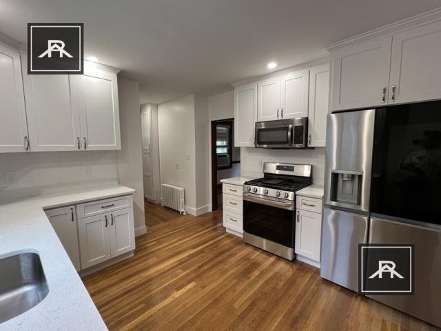 Building Photo - 4 bedroom in Brookline MA 02467