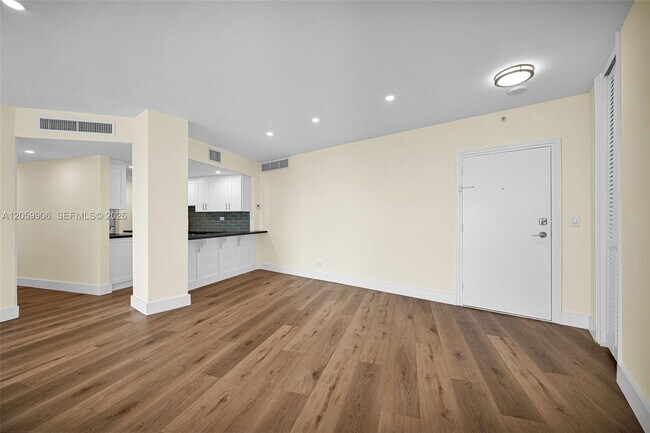 Building Photo - 2451 Brickell Ave
