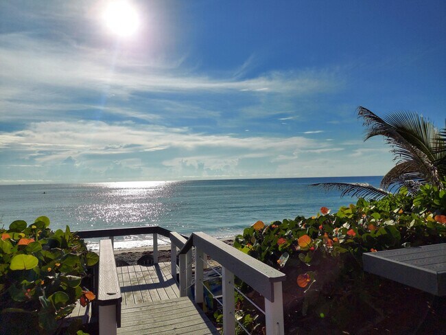 Building Photo - 5530 N Ocean Blvd