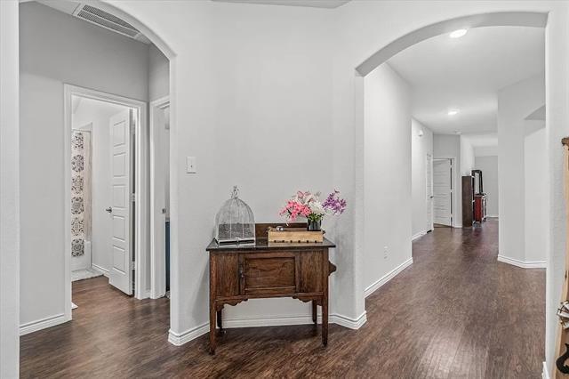 Building Photo - 208 Sunny Corner Rd