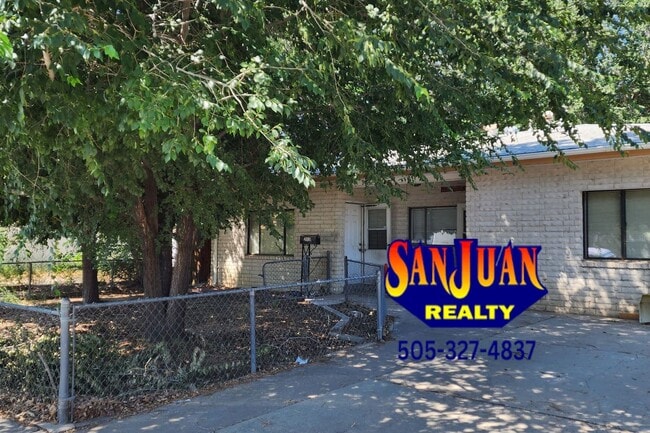 Primary Photo - 205 El Paso Dr