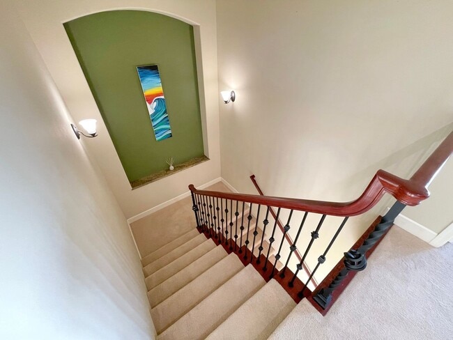 Building Photo - Luxury Townhome Living at The Villas at Ke...