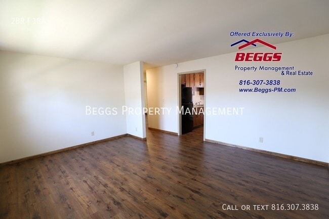 Building Photo - 225 Bonaire-