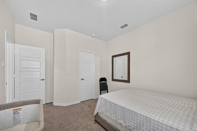Building Photo - 10121 High Grade Dr