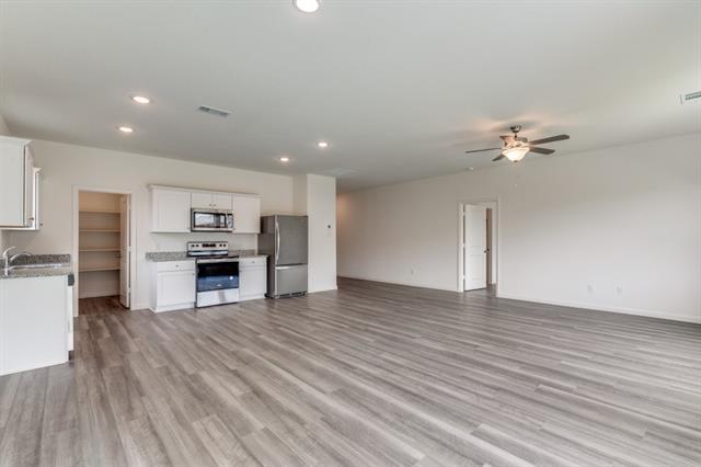 Building Photo - 1512 Ancer Wy