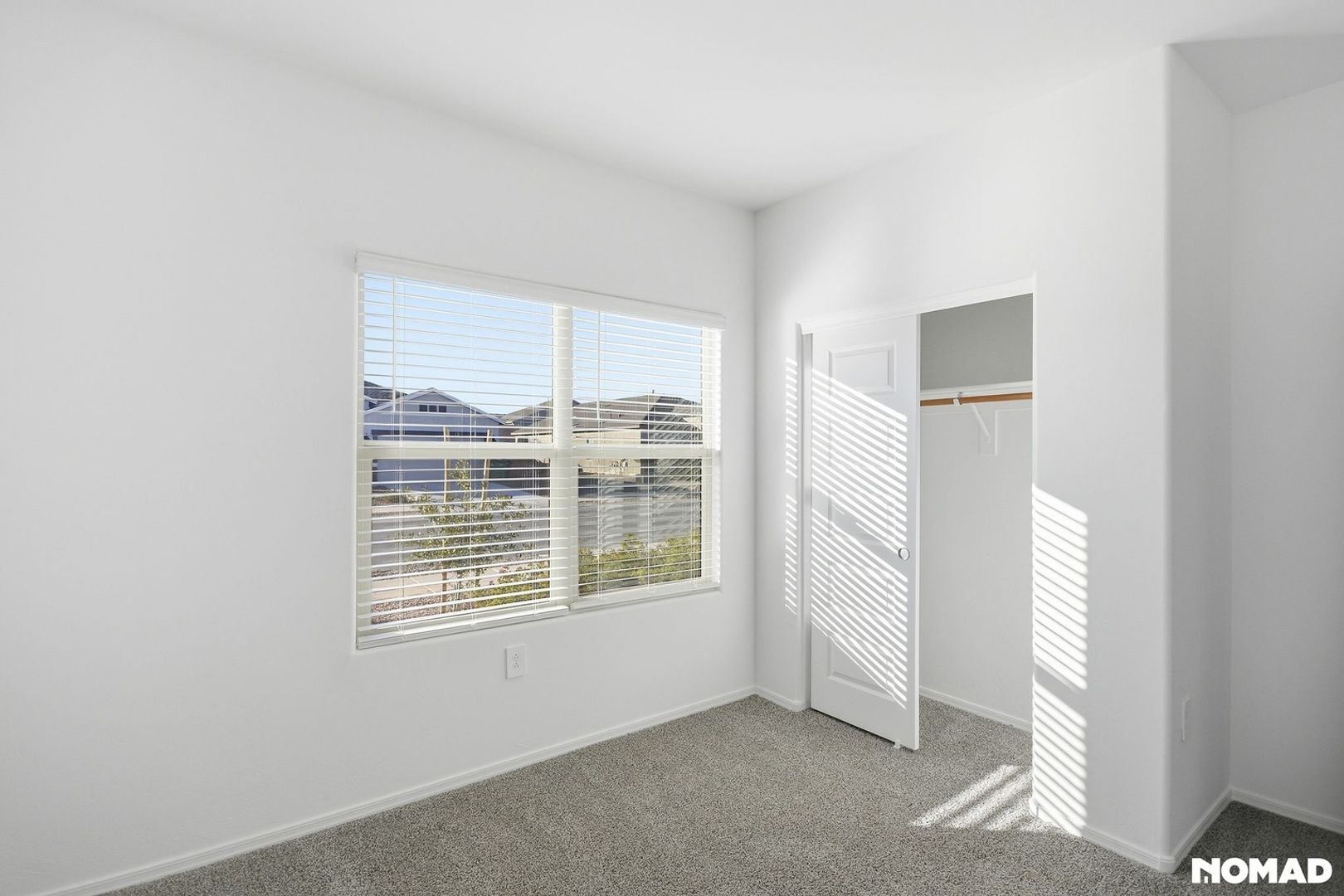 Building Photo - 558 W Woodward St