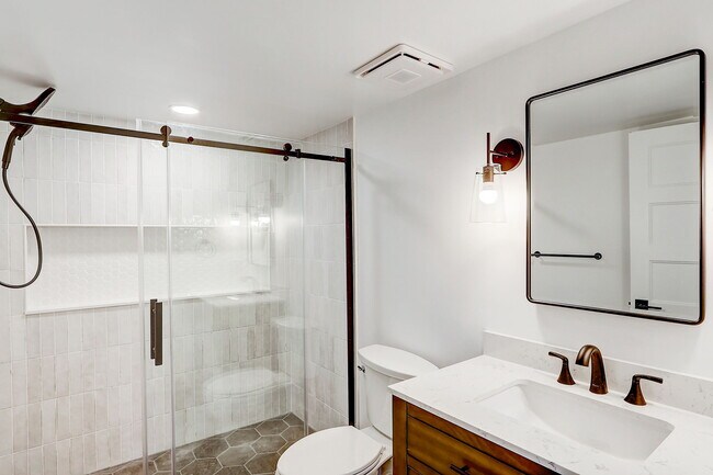 Building Photo - 1513 Allison St NW