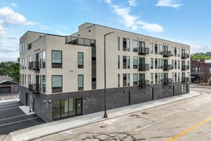 Building Photo - Silos Apartments