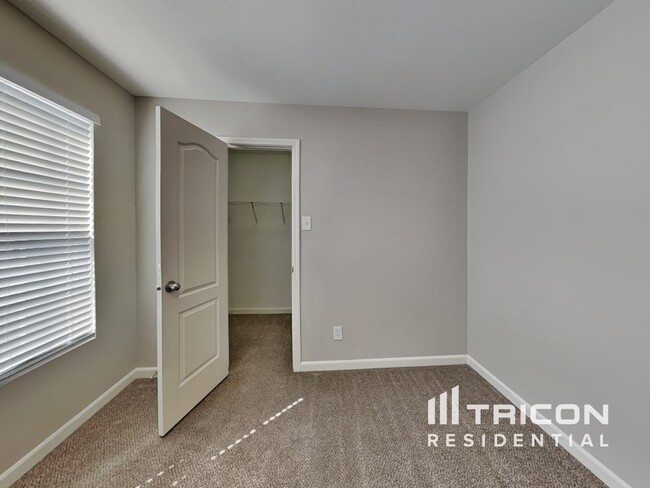 Building Photo - 6153 Salamander Run Ln