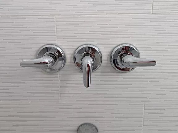 Building Photo - 5708 Governors Pond Cir