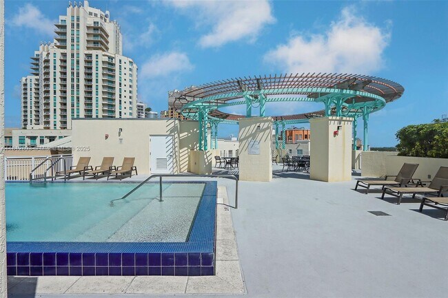 Building Photo - 7280 SW 89th St