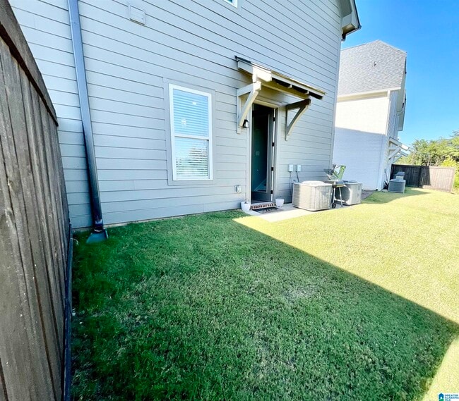 Building Photo - 4878 Silas Ave