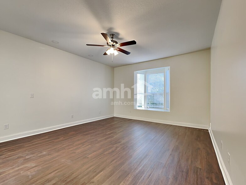 Building Photo - 4316 Hanover Park Dr