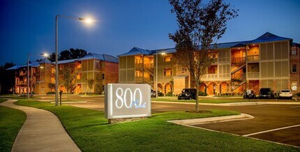 Building Photo - 3BR/3BA For Rent
