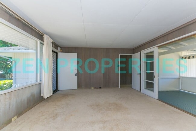Building Photo - a 3 bdrm, 1 bath home for rent in Niu Valley