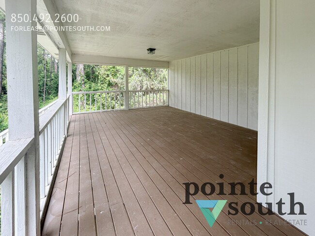 Building Photo - 10080 Bayhaven Dr-