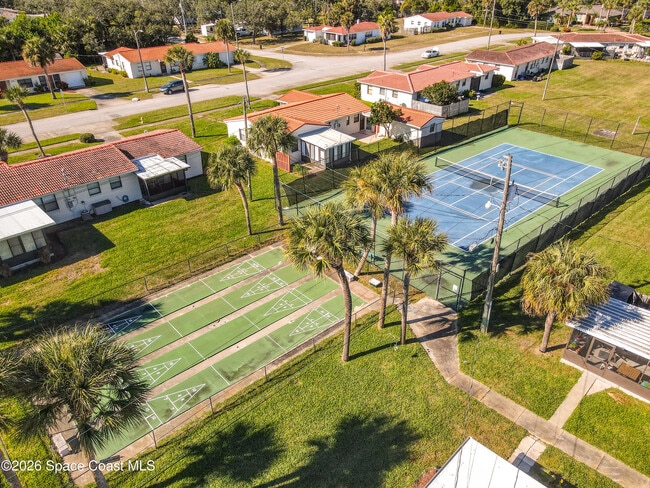 Building Photo - 710 Flamingo Dr