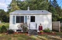Building Photo - 171 Old Lyman Rd