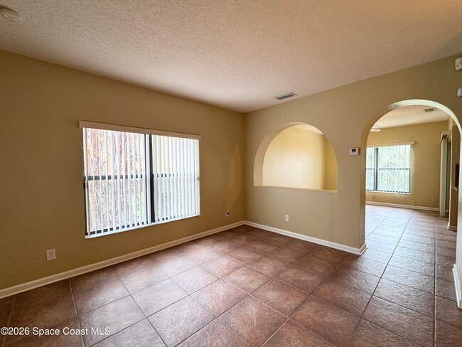 Building Photo - 1211 Marquise Ct