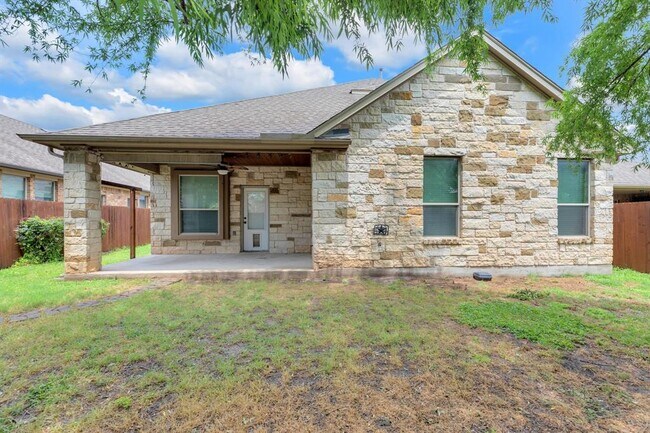 Building Photo - 16421 Pallazo Dr