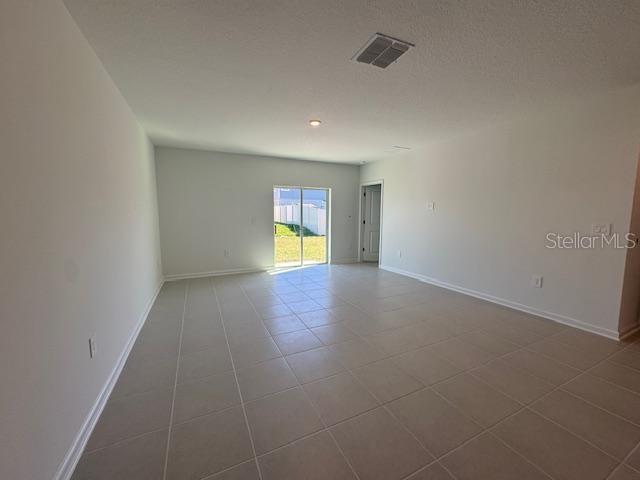 Building Photo - 3071 Totem Rd