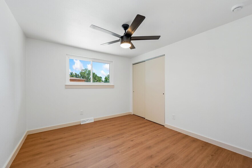 Building Photo - 1641 Lashley St