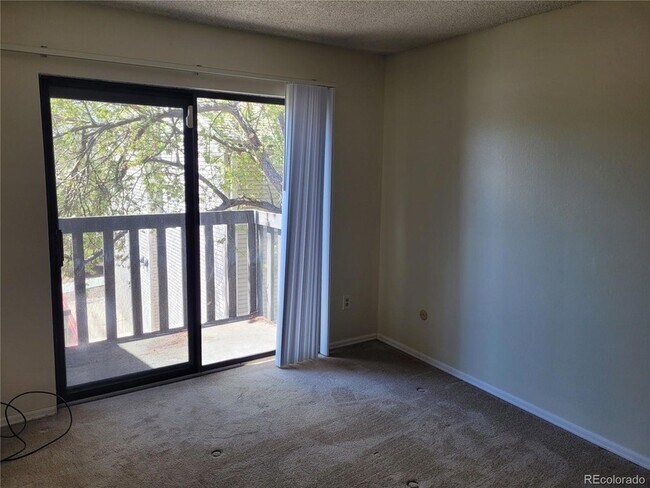 Building Photo - 3550 S Harlan St